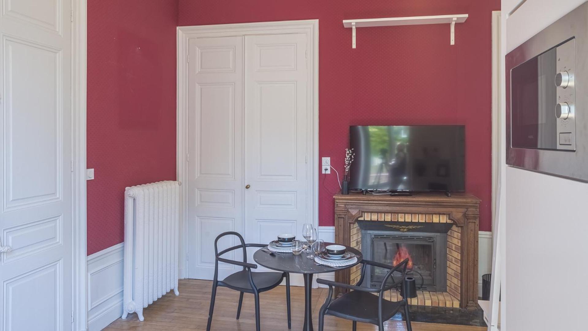 Bonappart 2 - Charme Napoleonien & Confort Troyes Exteriér fotografie
